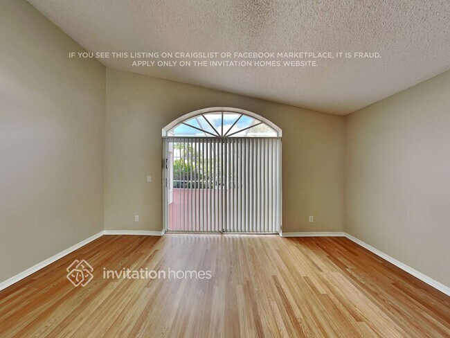 Foto del edificio - 2833 SW 183rd Ave