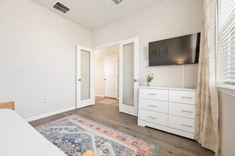 Building Photo - 24731 Allori Ct