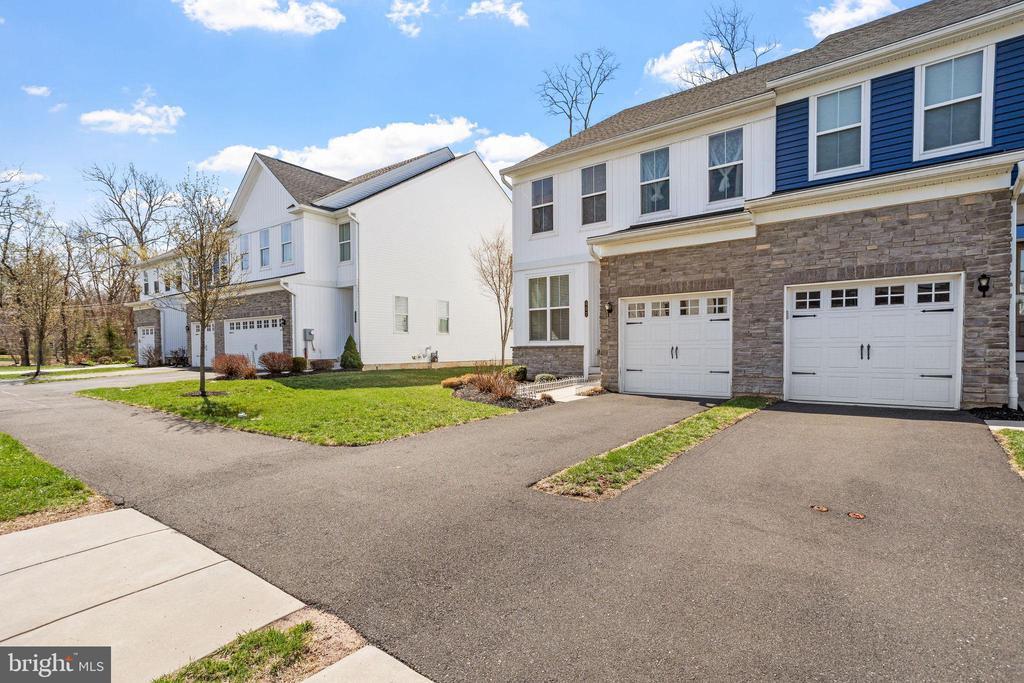 Foto principal - 407 Wynstone Ct