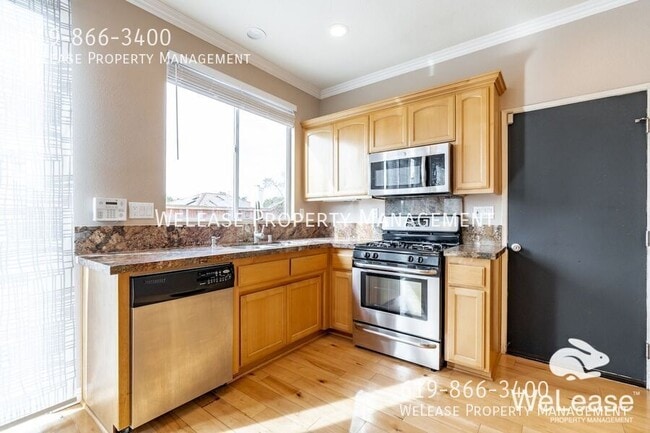 Foto del edificio - 1042 Plaza Narisco