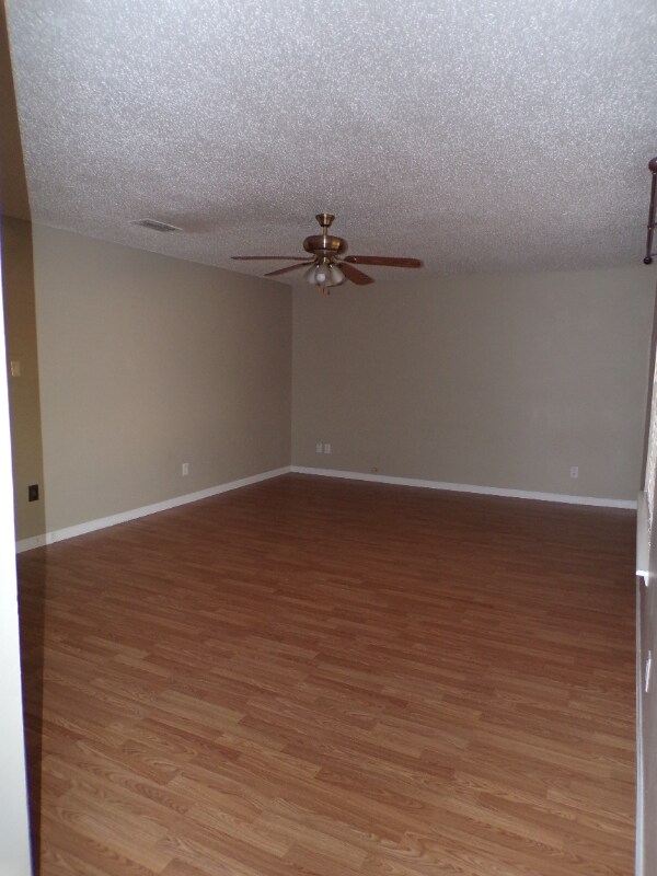 Foto del edificio - 3600 Palmer Ct