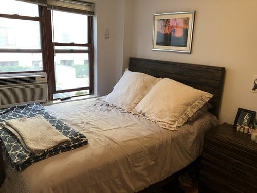 Building Photo - Spacious 2 bed