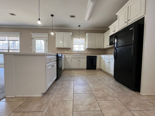 Building Photo - Rankin LLC