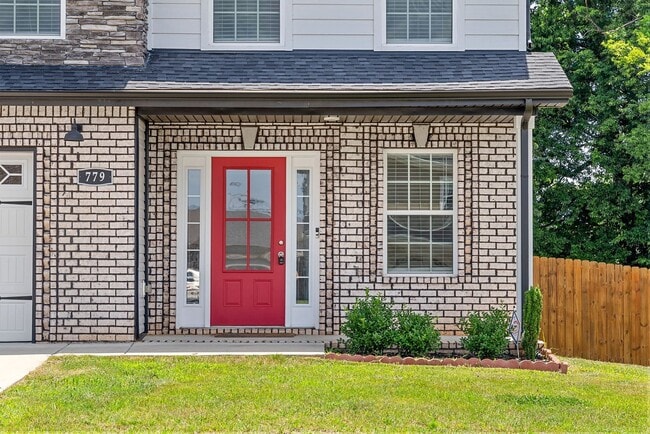 Foto del edificio - Pet Friendly Five Bedroom!