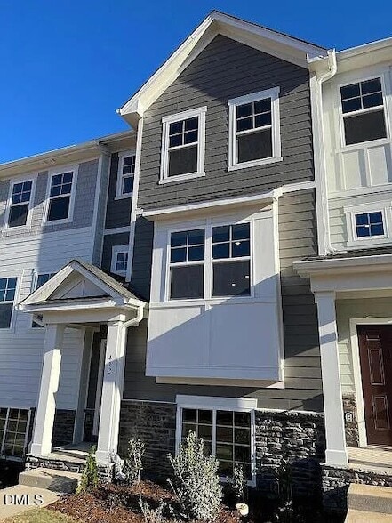 Building Photo - 412 Odham Ln