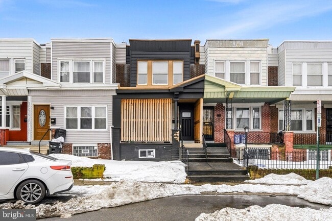 Photo - 268 W Duncannon Ave Townhome