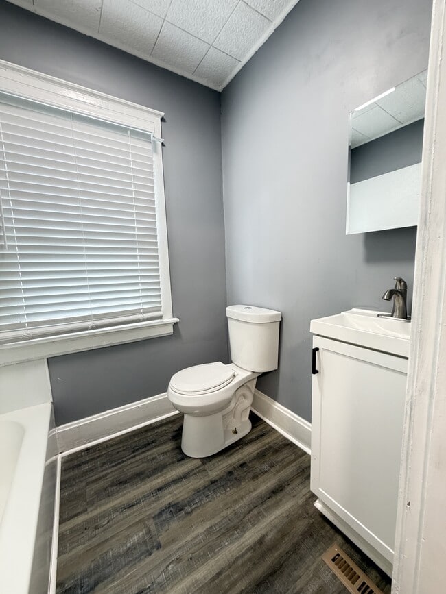 Photo - 2511 Herman St House