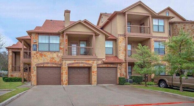 Building Photo - 8889 Cook Ranch Rd