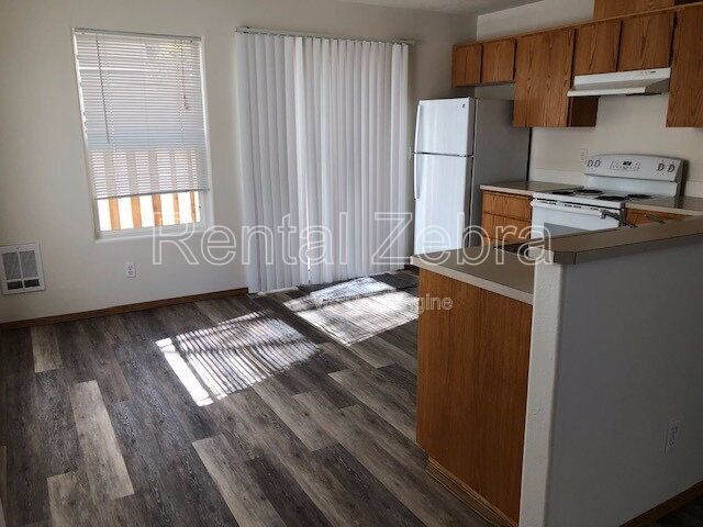 Photo - 6702 SE 80th Ave Apartment