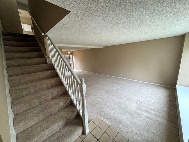 Building Photo - 7313 Unicorn Cir