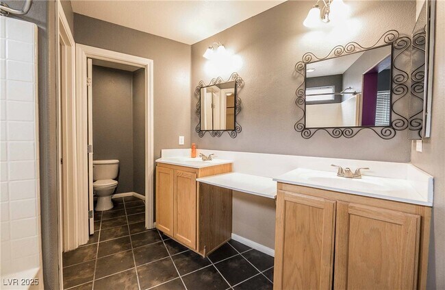 Foto del edificio - 10633 W Double Spring Ct