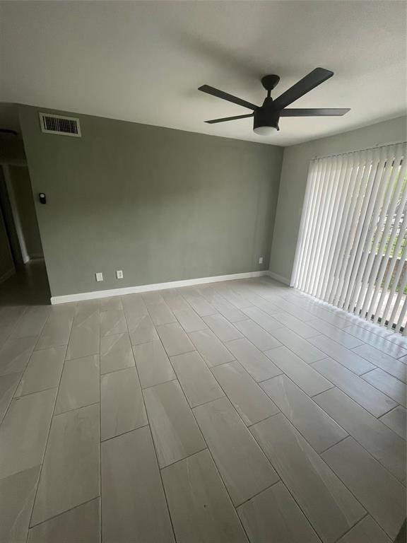 Foto del edificio - 2750 Holly Hall St