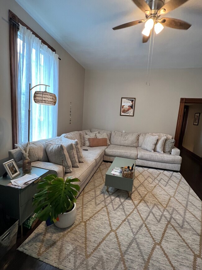 Foto del edificio - 711 Greenup St