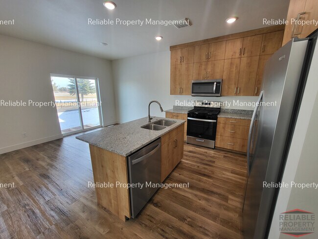 Building Photo - 341 Eliza Joy Ln