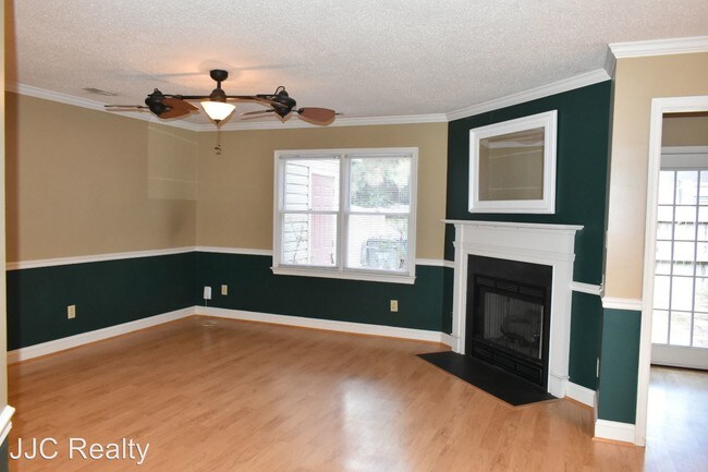 Building Photo - 2 br, 2.5 bath House - 102 Pheasant Watch