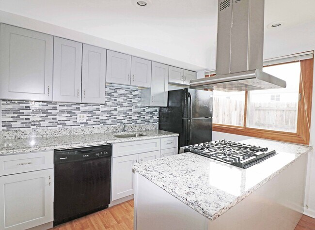 Foto del edificio - 1723 Sessions Walk