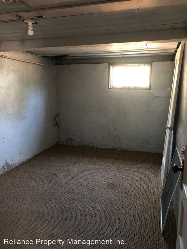 Building Photo - 3 br, 2 bath House - 2737 SE 19th Ave