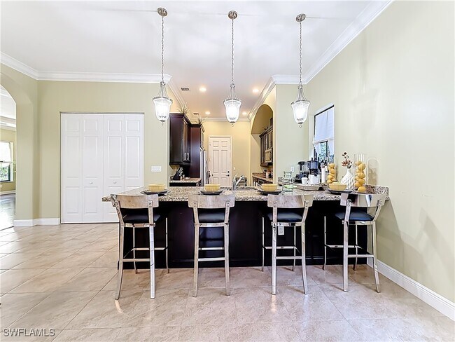 Foto del edificio - 5130 Monza Ct