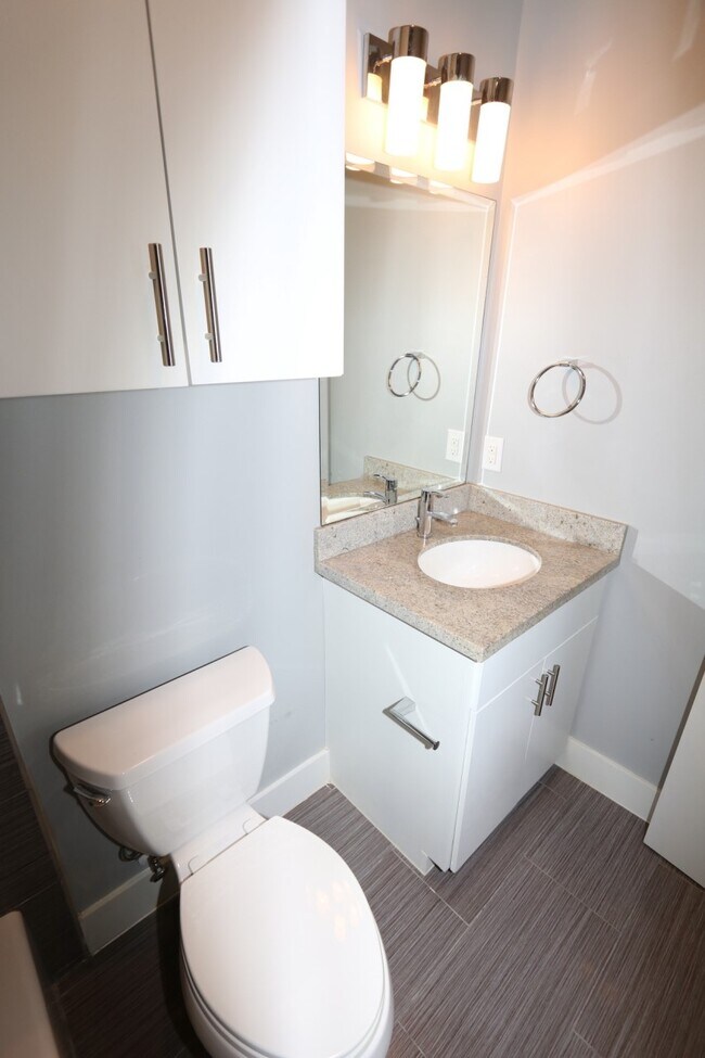 Foto del edificio - 2103 Hadley St