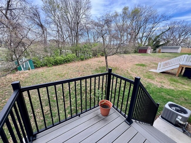 Building Photo - Charming 2-Bedroom Newly built home – Convenient Roanoke Location