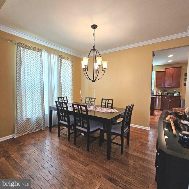 Foto del edificio - 12679 Lakeside Ct