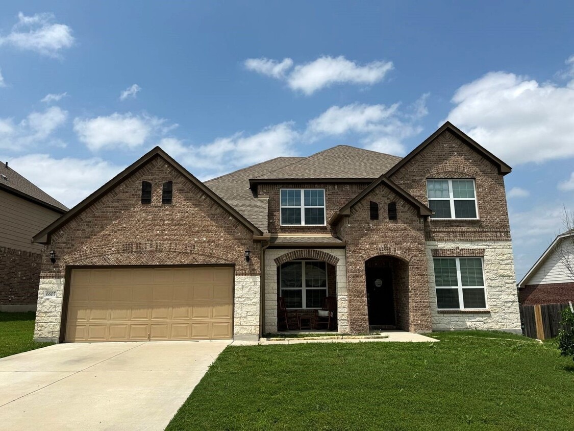 Primary Photo - 6605 Alabaster Dr