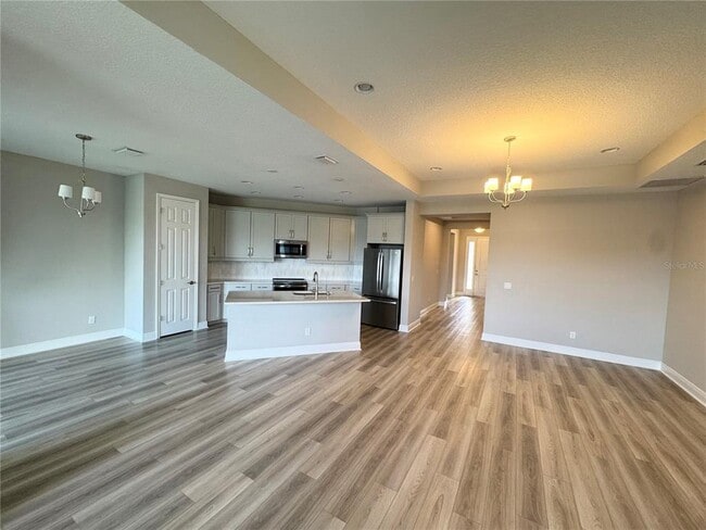 Building Photo - 921 Fern Leaf Run