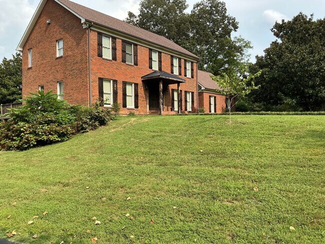 Foto del edificio - 735 Wiley Brown Rd