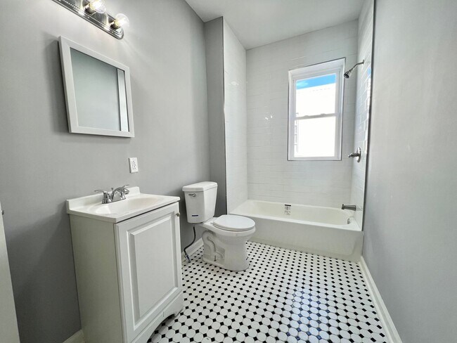Foto del edificio - Anika Homes 3 Bedroom