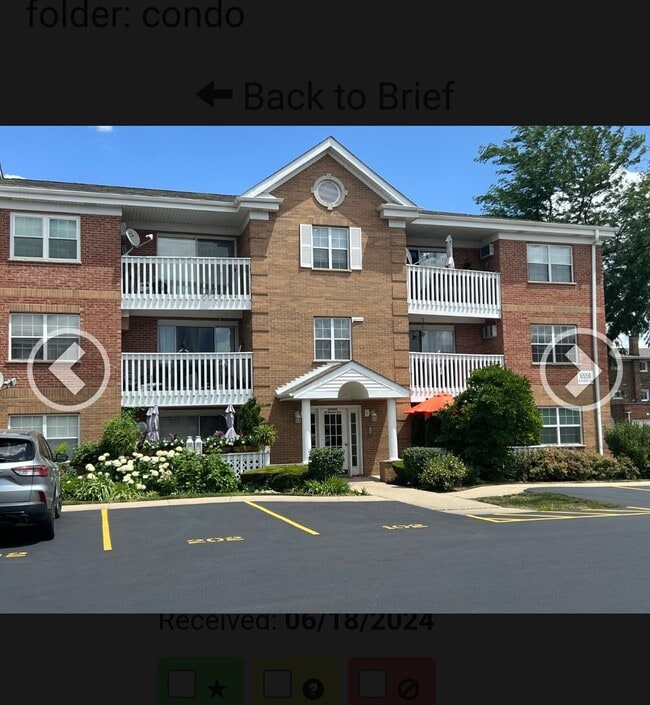 Building Photo - 6550 W Belmont Ave