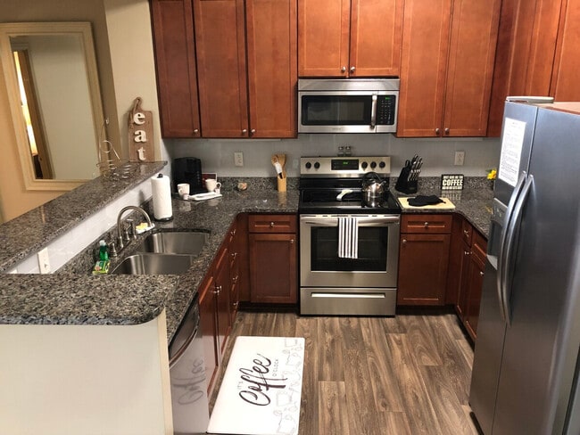 Building Photo - 721 Gov Morrison St