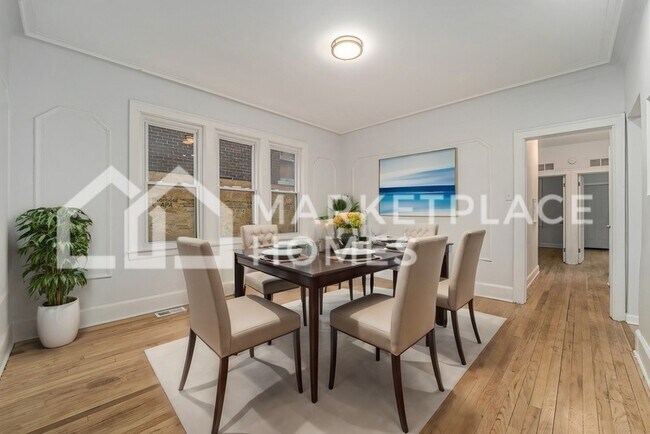 Foto del edificio - 2719 Leslie St