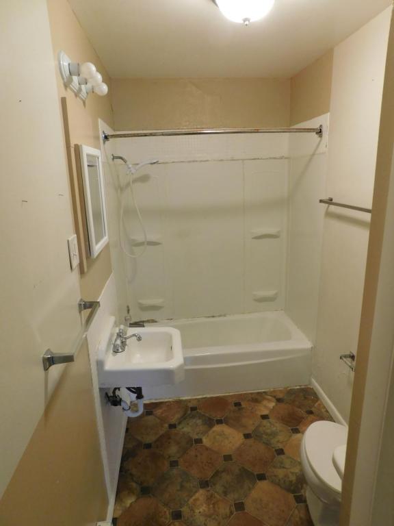 Foto del edificio - 430 N 2nd Ave