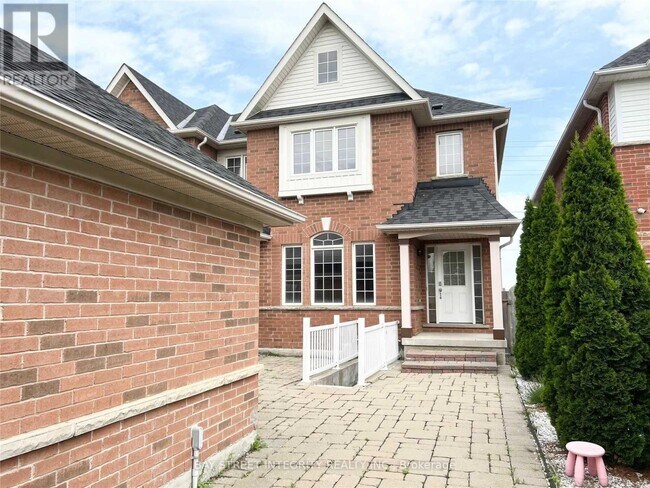 Building Photo - 9 Macadam Rd