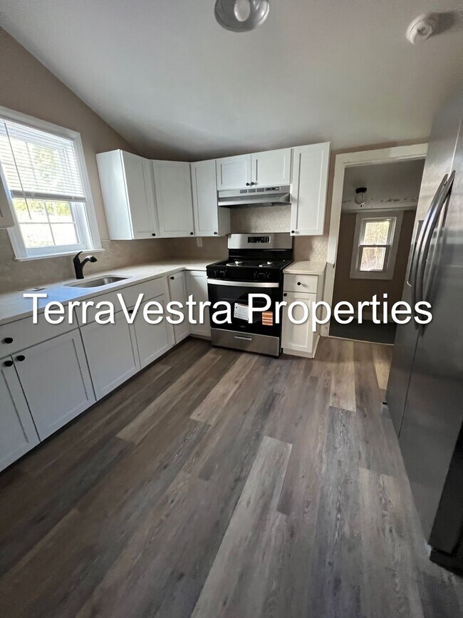 Foto del edificio - 3 Bed Single Family in Elmer! Eligible for...