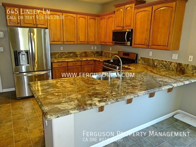 Building Photo - 645 Linley Ln