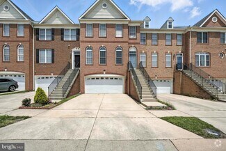 Building Photo - 25899 Kirkwood Square