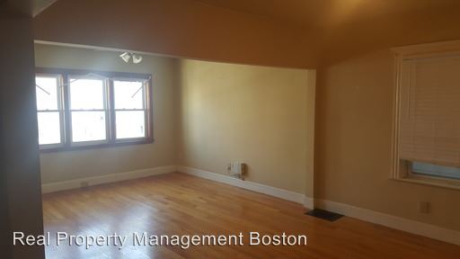 Building Photo - 32 Holyoke St