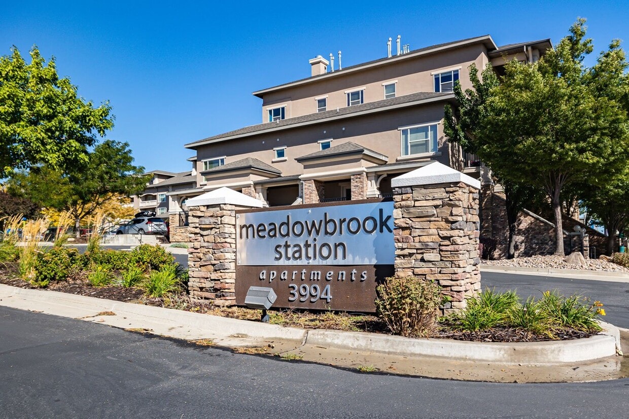 Meadowbrook Station Apartments Apartments in Salt Lake City, UT