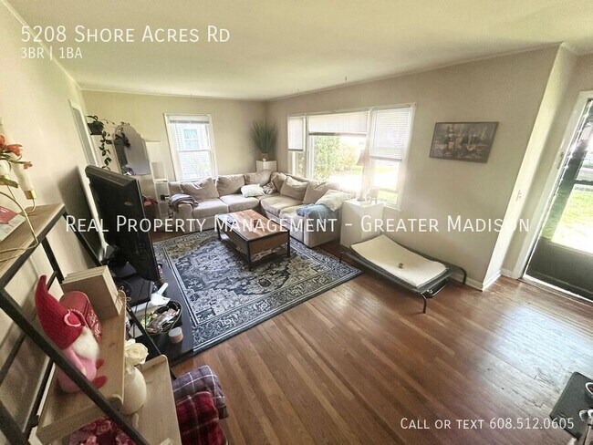 Foto del edificio - 5208 Shore Acres Rd