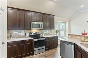 Foto del edificio - 1413 Cedarbird Dr