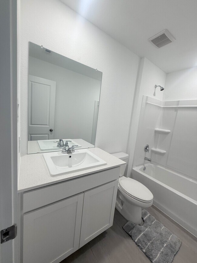 Foto del edificio - 21602 Cottonwood Meadows Trl