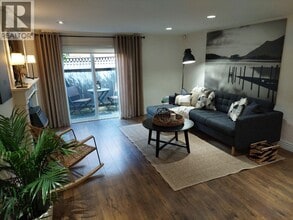 Building Photo - 1425 Walnut St