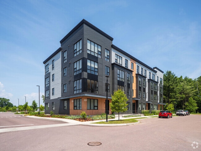Building Photo - 339 Garden Street