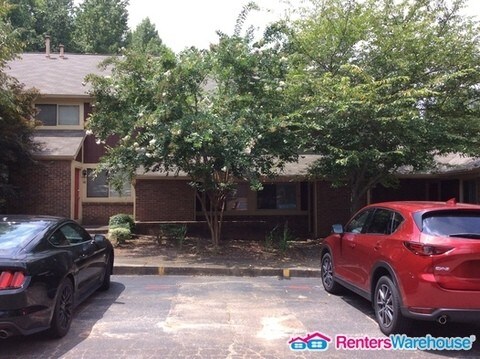 Primary Photo - Cozy Townhouse in Alpharetta