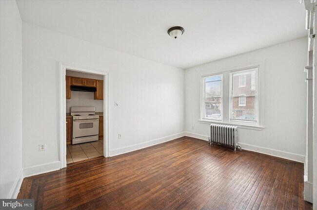 Foto del edificio - 401 W Fisher Ave