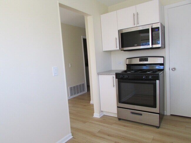 Foto del edificio - 1534 Heather Ct