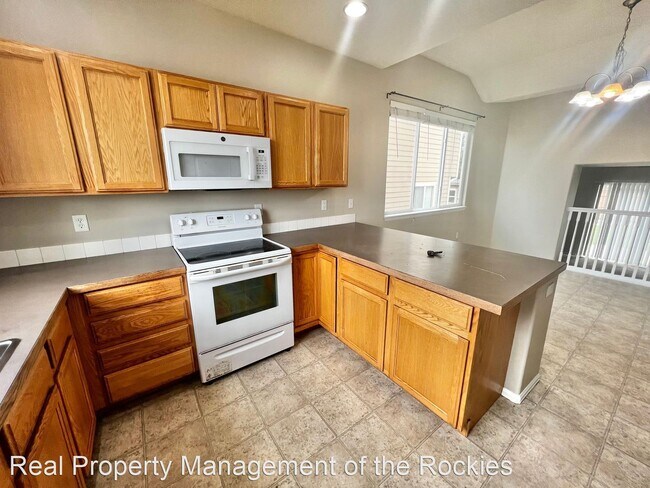 Building Photo - 3 br, 2.5 bath House - 433 Stoney Brook Road