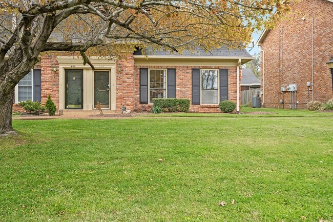 Building Photo - RIVER PLANTATION GEM!