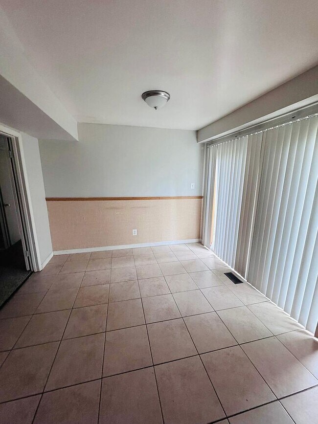 Foto del edificio - 12 Ember Ln